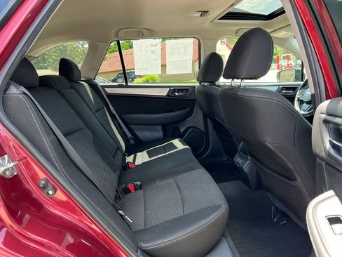 Used 2019 Subaru Outback 2.5i Premium AWD/4WD image 26