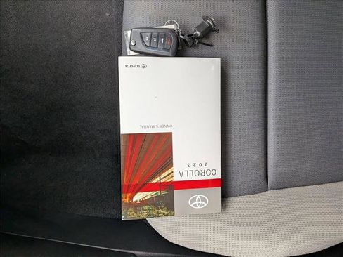 Certified 2023 Toyota Corolla LE image 22