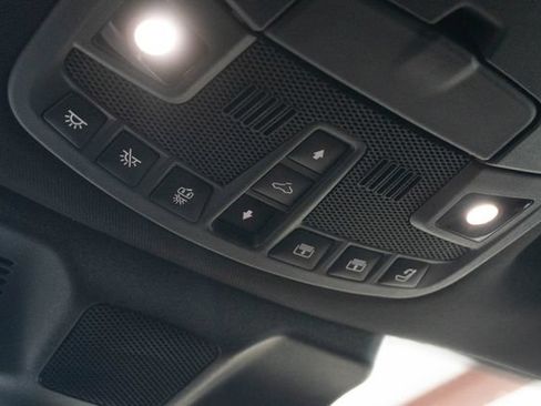 Used 2022 Lincoln Navigator Reserve AWD/4WD image 19