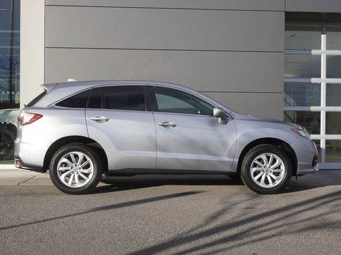 Used 2017 Acura RDX AWD image 7