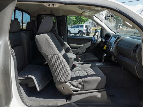 Used 2019 Nissan Frontier SV AWD/4WD image 27