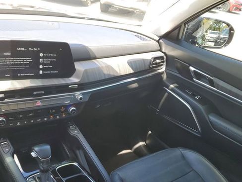 Certified 2024 Kia Telluride SX Prestige image 15