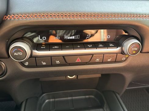 New 2026 MAZDA CX-50 Meridian Edition w/ Weather Package AWD/4WD image 19