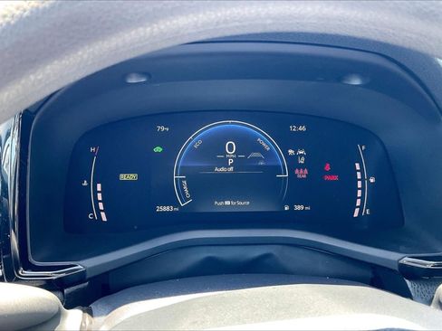 Used 2025 Toyota Camry LE FWD image 18