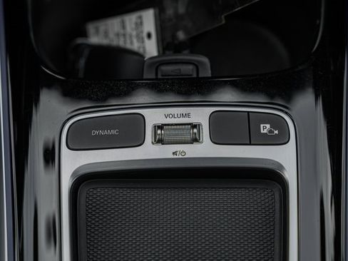 Certified 2024 Mercedes-Benz GLB 250 4MATIC w/ Winter Heating Package image 26