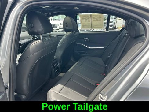 Used 2025 BMW 330i xDrive Sedan w/ Convenience Package AWD/4WD image 32