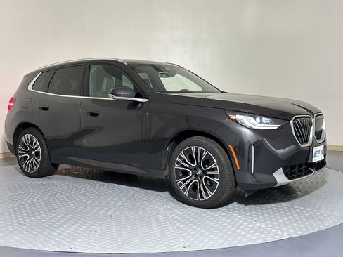 Certified 2025 BMW X3 xDrive30 w/ Premium Package AWD/4WD image 7