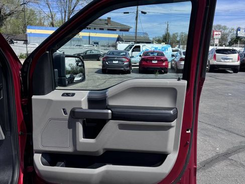 Used 2015 Ford F150 XLT w/ Equipment Group 302A Luxury image 20