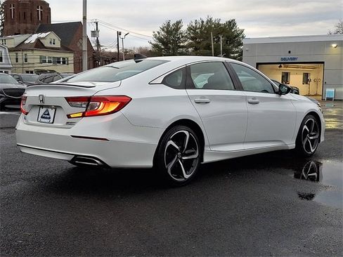 Certified 2022 Honda Accord Sport Special Edition image 6
