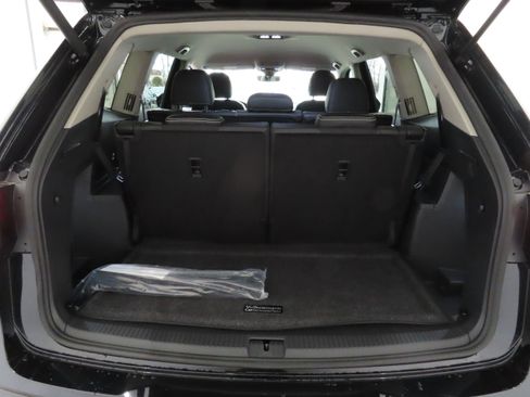 New 2026 Volkswagen Atlas SE image 23