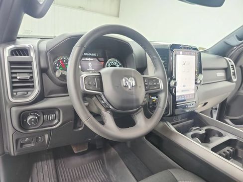Used 2025 RAM 1500 Big Horn AWD/4WD image 18
