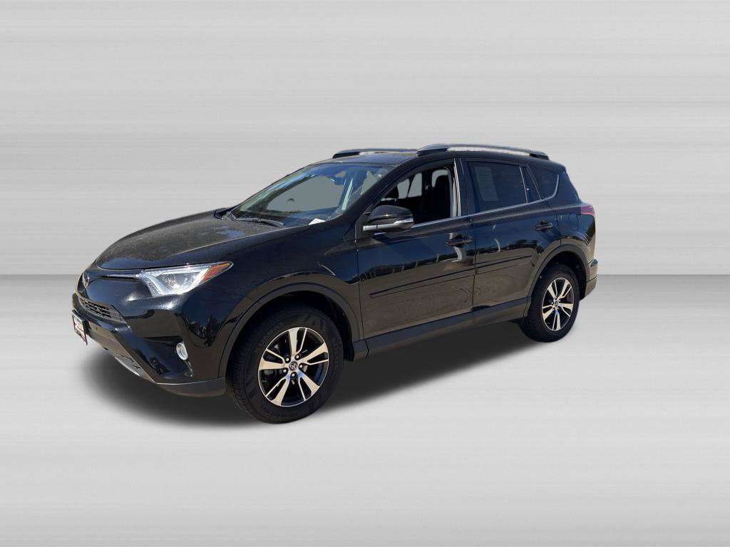 Used 2018 Toyota RAV4 XLE AWD/4WD image 8