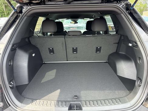 New 2027 GMC Terrain Elevation AWD/4WD image 5