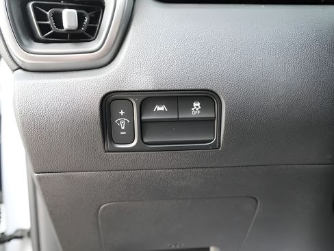 Used 2023 Kia Sorento LX AWD/4WD image 26
