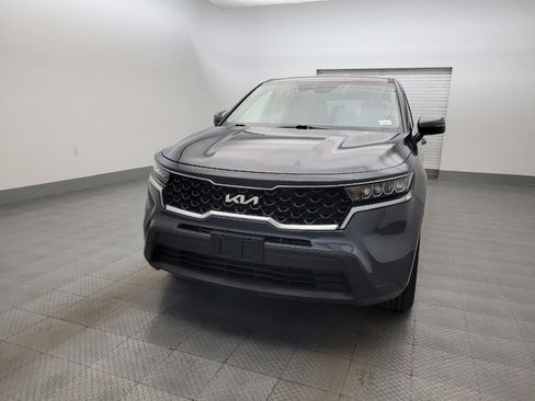 Used 2022 Kia Sorento LX AWD/4WD image 15