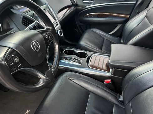 Used 2018 Acura MDX FWD image 12