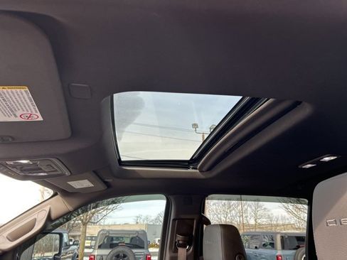 Used 2023 GMC Sierra 2500 Denali w/ Denali Ultimate Package image 20