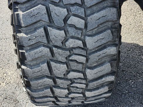 Used 2022 Jeep Gladiator Rubicon w/ LED Lighting Group image 12