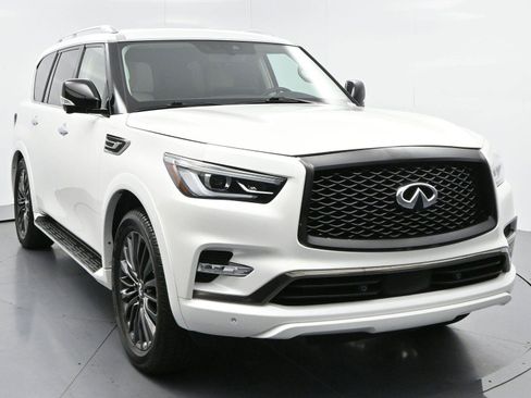 Used 2023 INFINITI QX80 Premium Select w/ Cargo Package AWD/4WD image 2