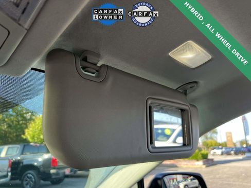 Used 2025 Toyota RAV4 LE image 28