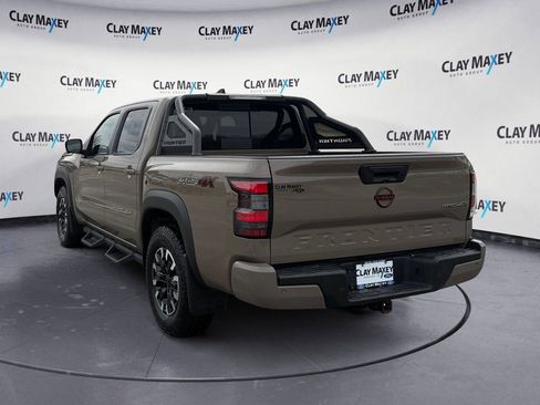 Used 2023 Nissan Frontier PRO-4X w/ Pro Convenience Package image 3