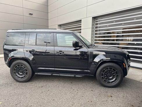 Certified 2026 Land Rover Defender 110 OCTA AWD/4WD image 8