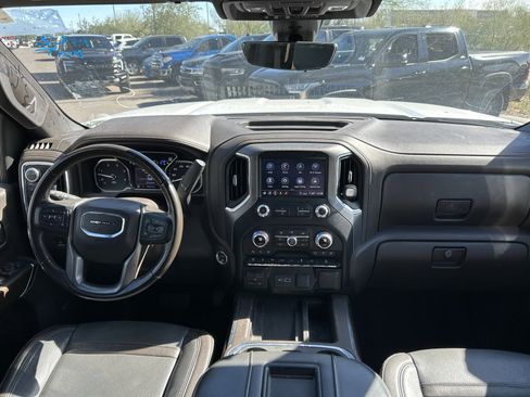 Used 2020 GMC Sierra 2500 Denali w/ Denali Ultimate Package image 16