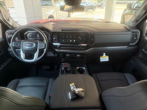 Used 2024 GMC Sierra 1500 Elevation w/ Elevation Premium Package AWD/4WD image 16
