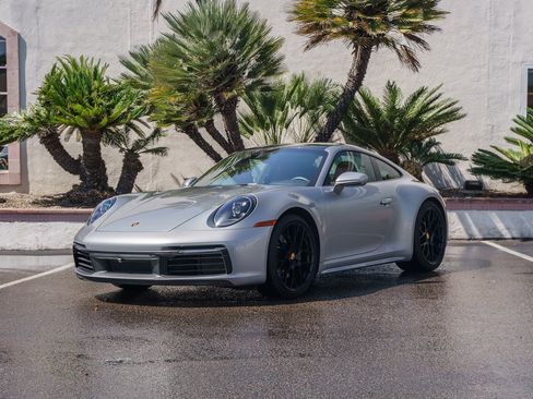 Used 2022 Porsche 911 Carrera 4S image 11