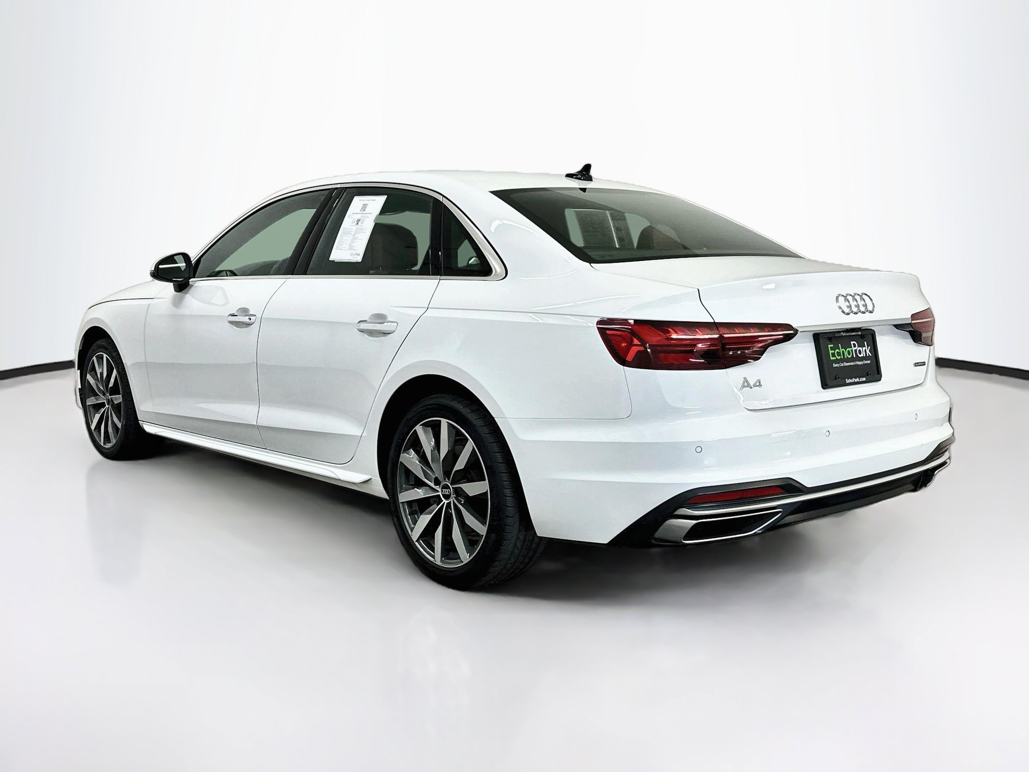 Used 2023 Audi A4 2.0T Premium w/ Convenience Package AWD/4WD image 5