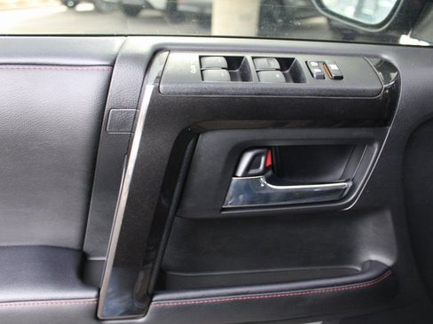 Certified 2020 Toyota 4Runner TRD Off-Road image 21