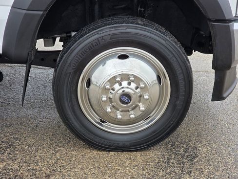 Used 2021 Ford F450 XL w/ Power Equipment Group image 10