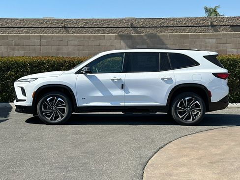 New 2026 Buick Enclave Sport Touring w/ Super Cruise Package AWD/4WD image 7