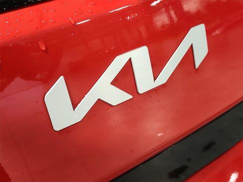 Used 2025 Kia Soul GT-Line w/ GT-Line Technology Package FWD image 31