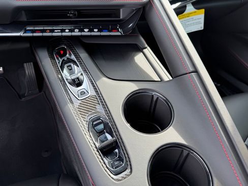 Used 2026 Chevrolet Corvette Z06 RWD image 19