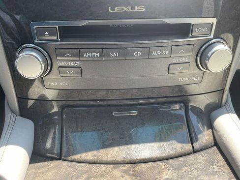 Used 2010 Lexus LS 460 w/ Comfort Pkg RWD image 29
