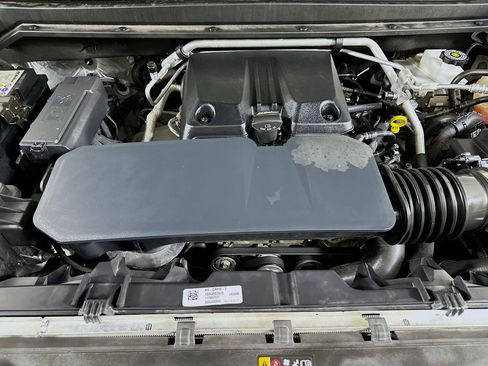 Used 2023 Chevrolet Colorado LT w/ LT Convenience Package II RWD image 31