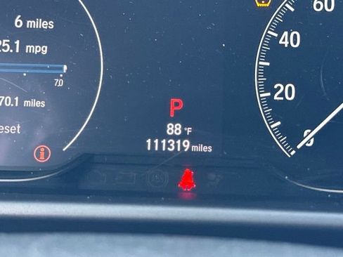 Used 2018 Honda Accord EX image 25