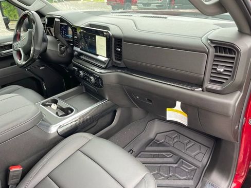New 2025 Chevrolet Silverado 2500 LTZ w/ LTZ Premium Package AWD/4WD image 17