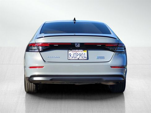 Used 2024 Honda Accord Sport image 5