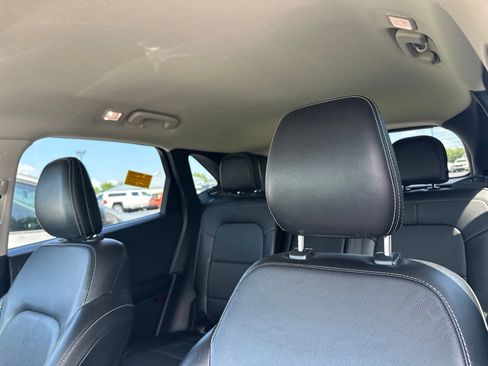Used 2020 Ford Escape Titanium AWD/4WD image 10
