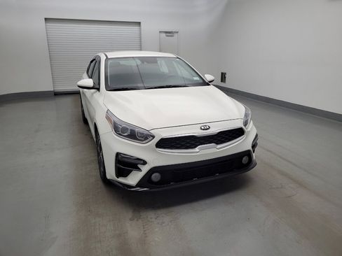 Used 2020 Kia Forte LXS FWD image 14