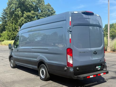 Used 2020 Ford Transit 250 148 High Roof Extended RWD image 3
