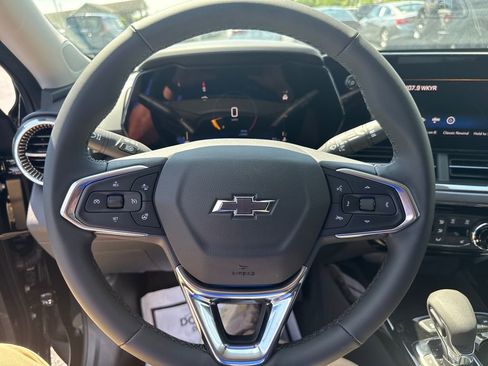 New 2026 Chevrolet Trax ACTIV w/ Driver Confidence Package FWD image 14