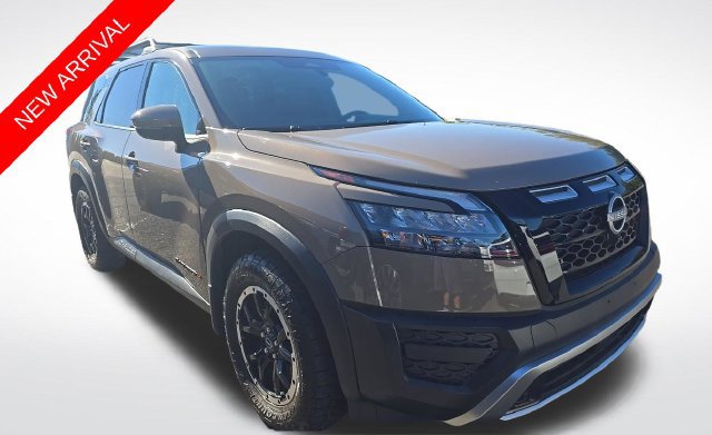 Used 2025 Nissan Pathfinder Rock Creek AWD/4WD 360° Tour