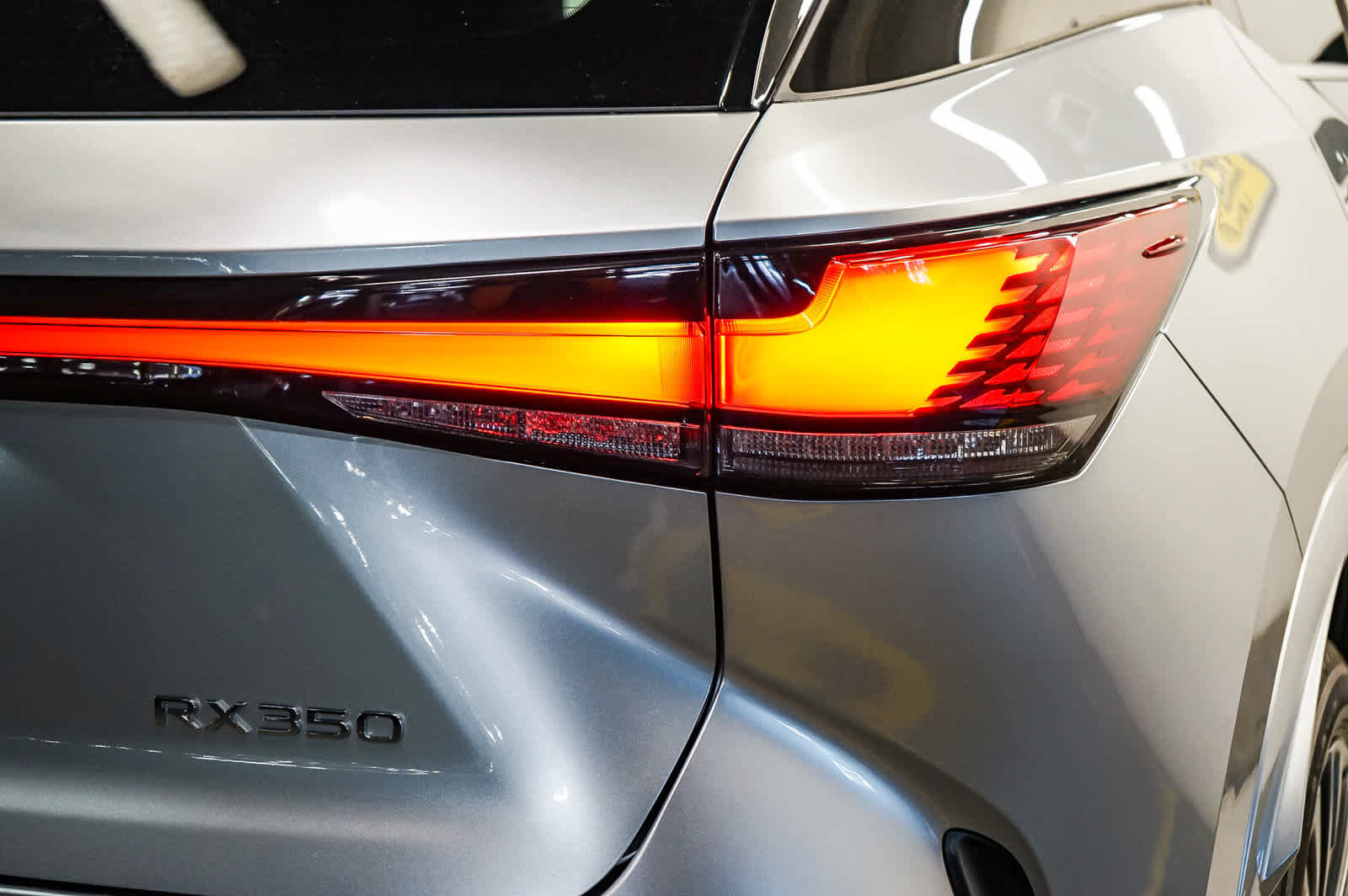 Used 2023 Lexus RX 350 FWD w/ Cold Area Package image 11