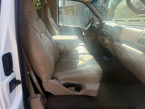 Used 1999 Ford F250 4x4 SuperCab Super Duty image 10