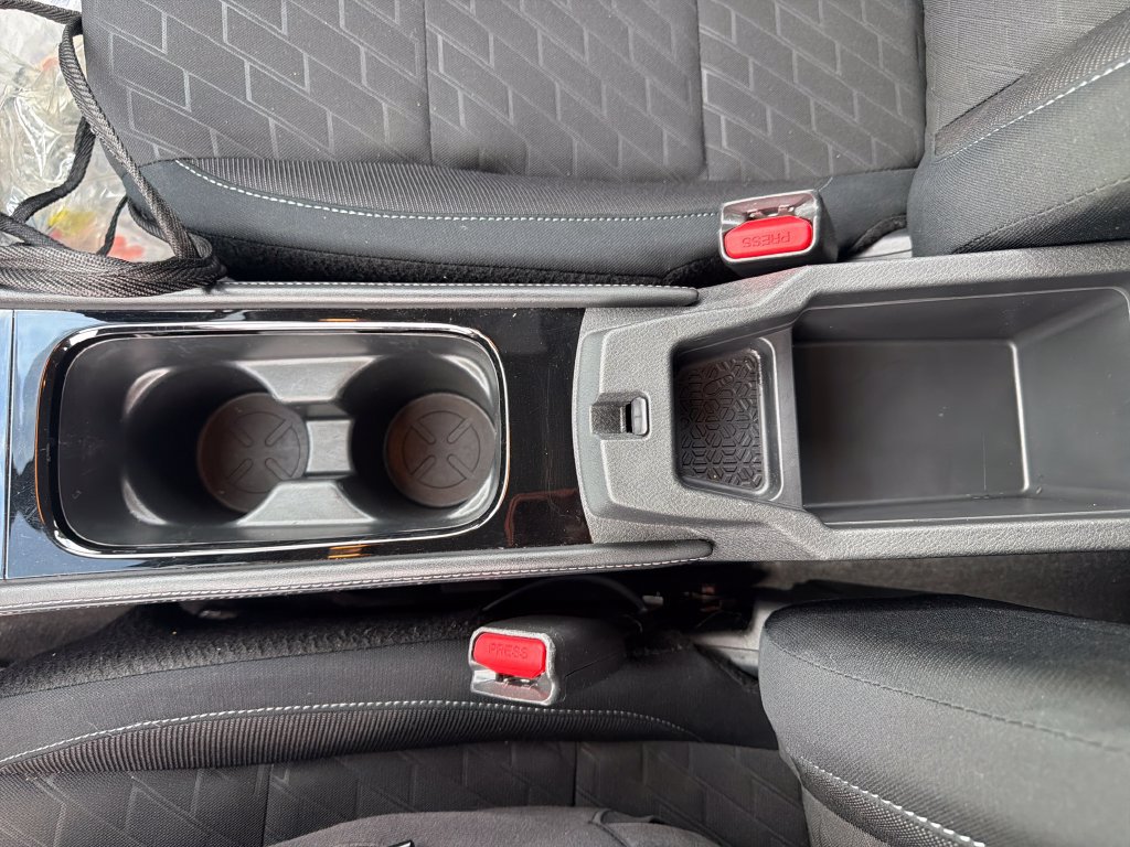Certified 2024 Nissan Kicks SV FWD image 22