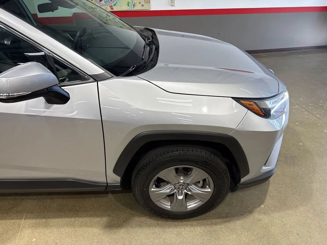 Used 2022 Toyota RAV4 XLE w/ Convenience Package AWD/4WD image 53