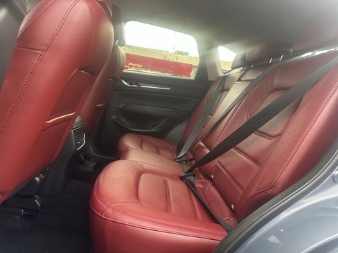 Certified 2025 MAZDA CX-5 Carbon Edition image 17